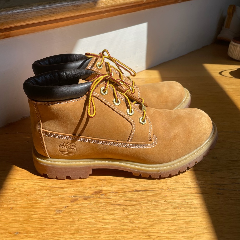 Timberland Boots - rarely worn, no returns. Willing to negotiate:)